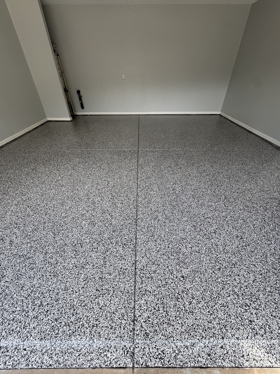 Tan flake epoxy garage floor